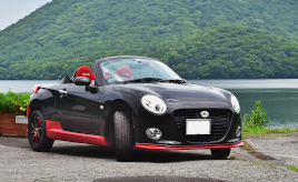 20年ぶりのオープンカーはやっぱり最高！ ダイハツ コペンで全国津々浦々へオープンドライブ