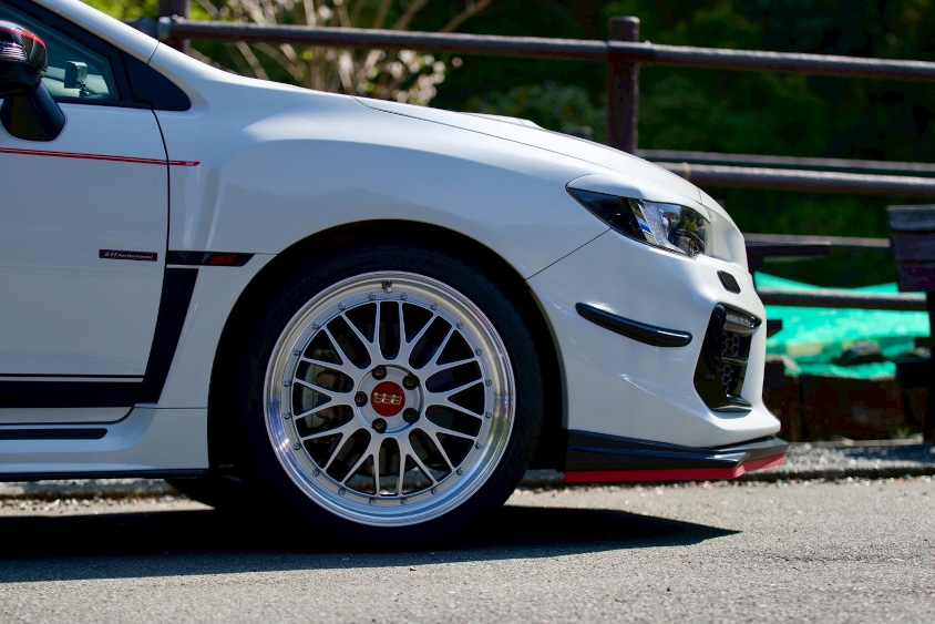 スバル・WRX S4が履くBBSのホイール