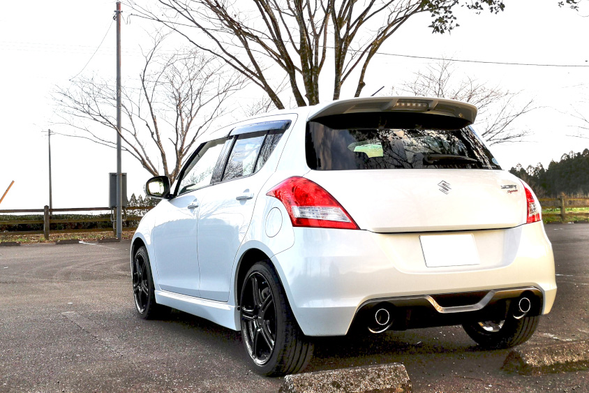 スズキ・スイフトスポーツのリヤ