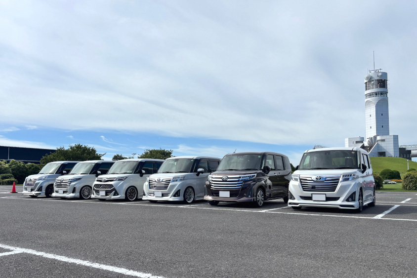 トヨタ・ルーミーのオフ会の様子