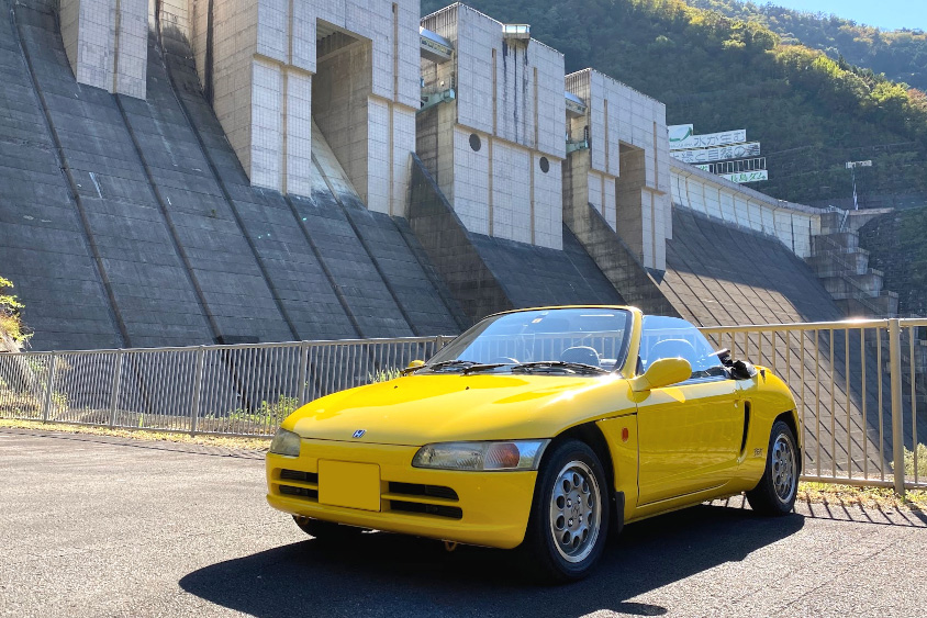 ホンダ・ビートとダム