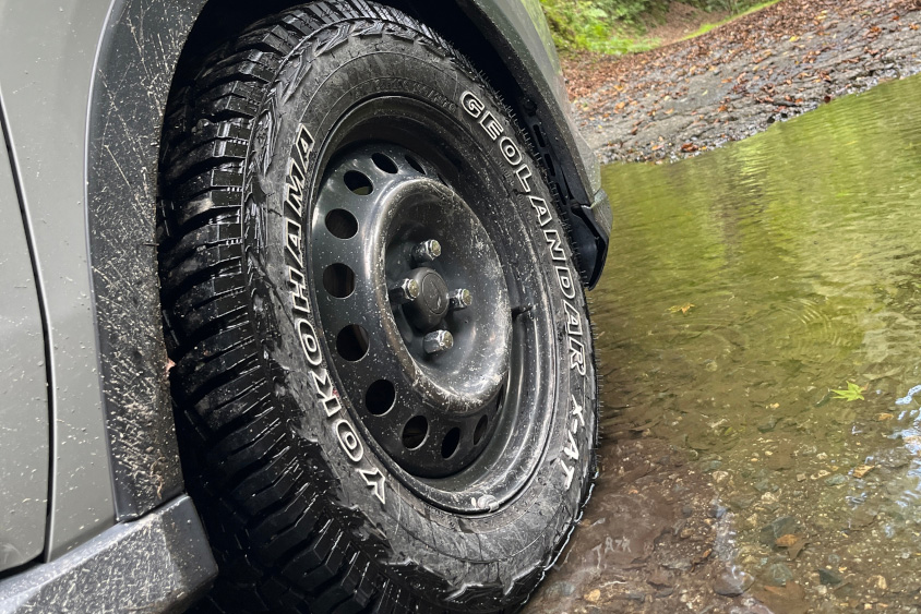 ダイハツ・ロッキーが履くジオランダーX-AT
