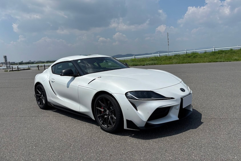 GRスープラ左前7：3