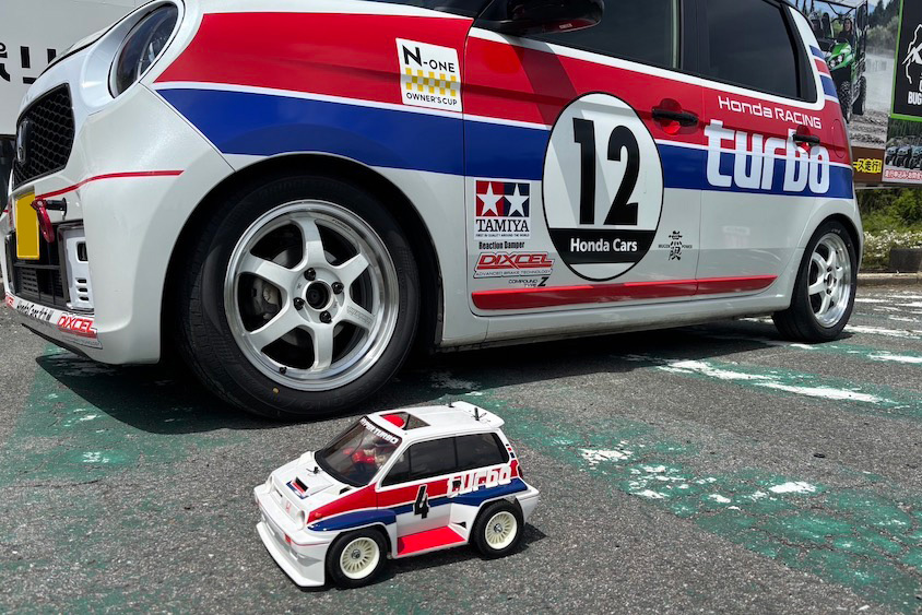 N-ONEとシティのラジコンと一緒に