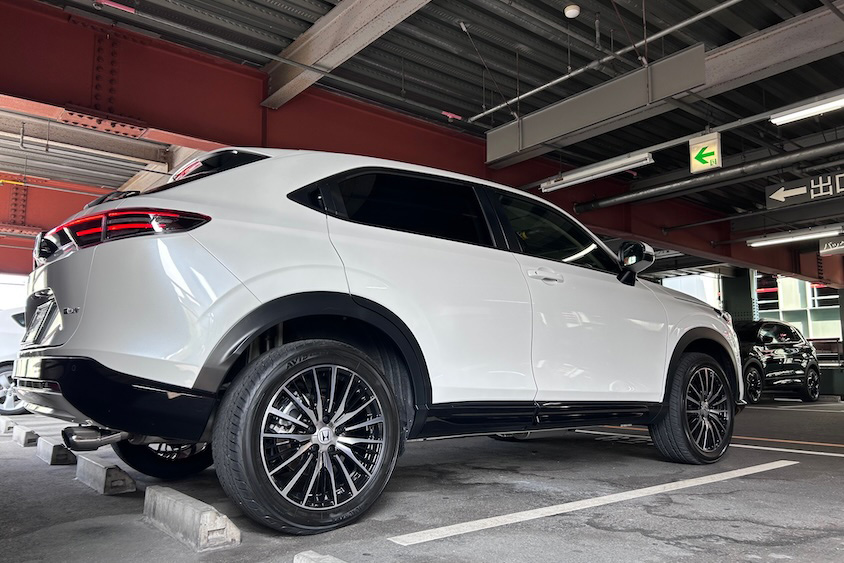 ヴェゼル右リヤ9：1