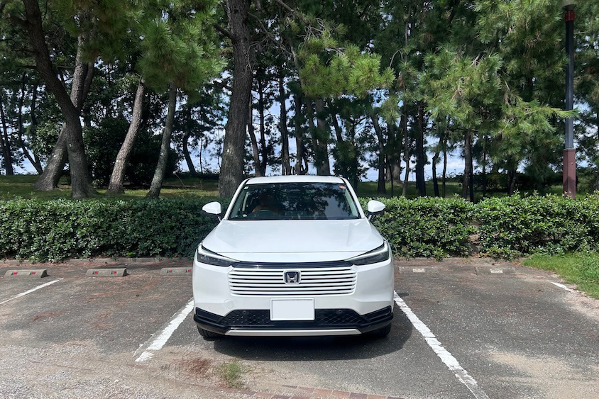 ヴェゼルフロント