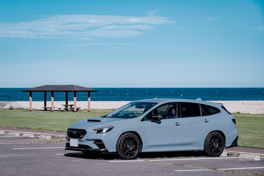 海とレヴォーグ