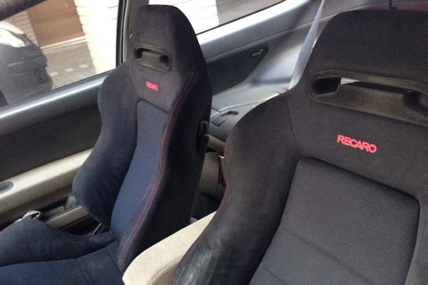 シビック前席2脚