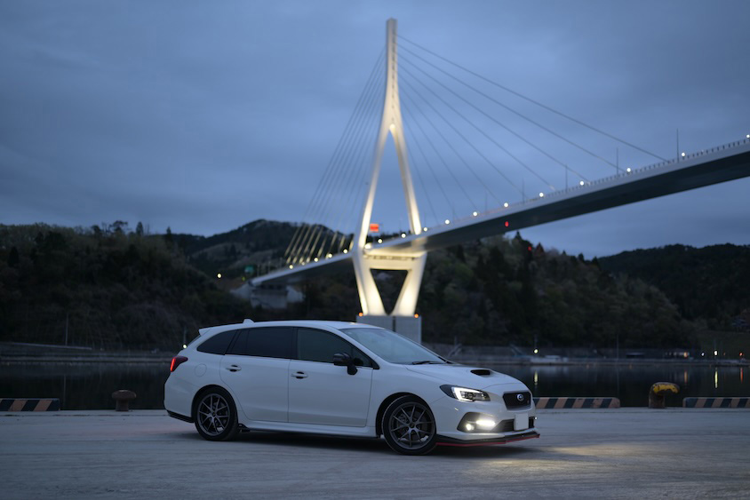 スバルレヴォーグ＠吊り橋