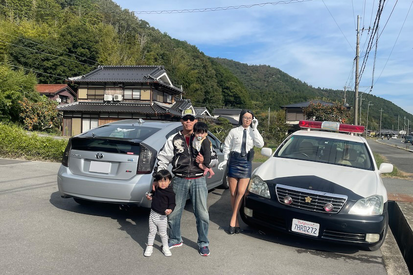 トヨタプリウスとフェイクパトカー