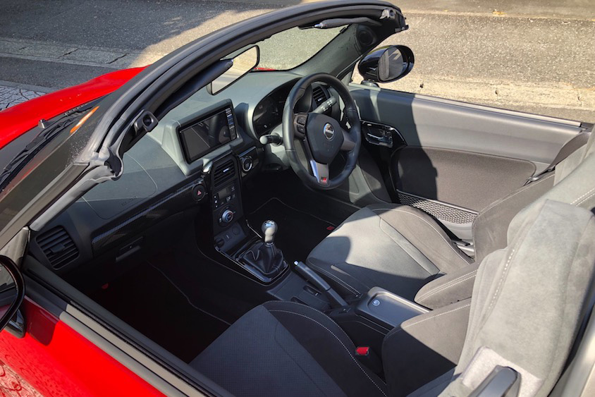 ダイハツコペン車室