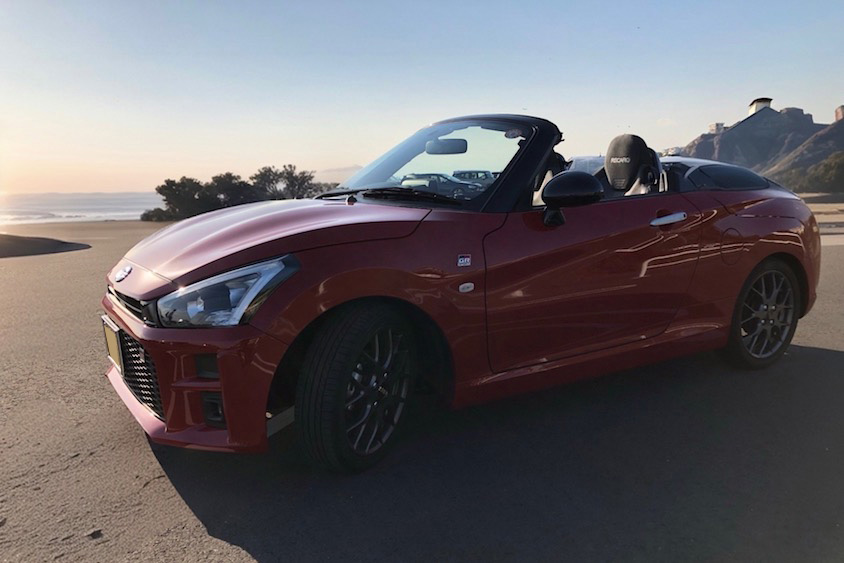 ダイハツコペン＠海岸逆光イメージ