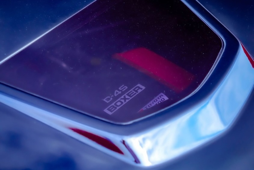 トヨタGR86ボンネットダクト