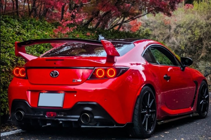 トヨタGR86右リヤ5:5