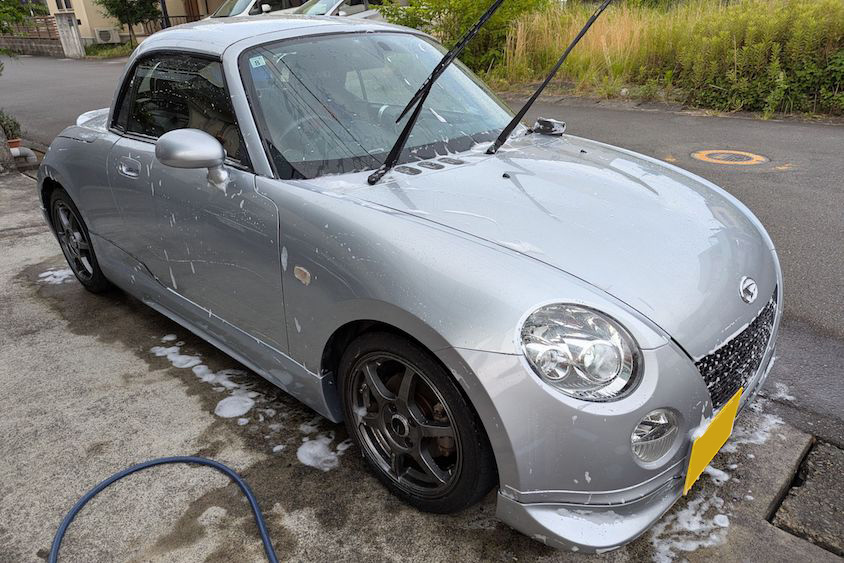 ダイハツコペン洗車風景