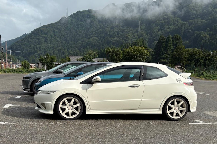 ホンダシビックタイプRサイドビュー