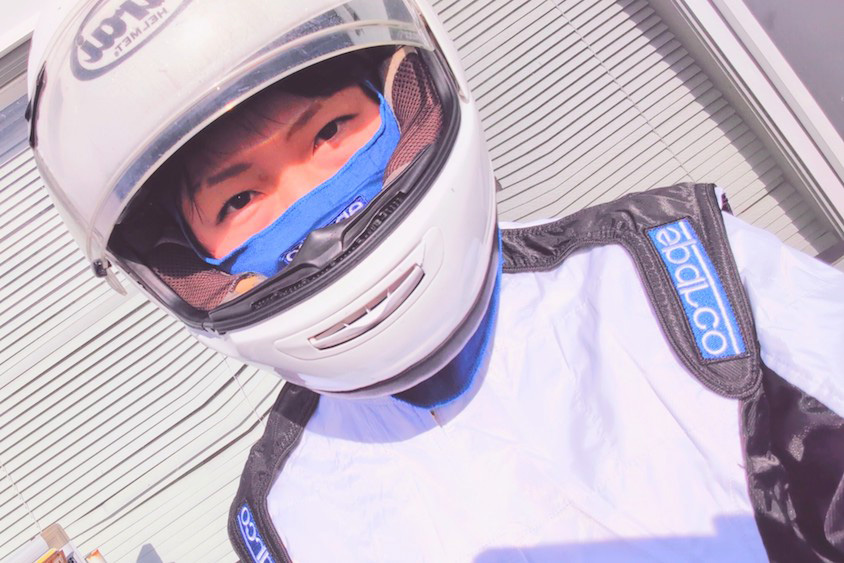 ドライバー記念撮影