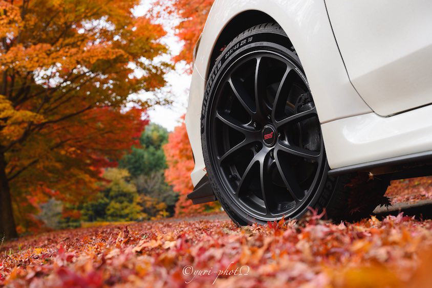 スバルレヴォーグフロントホイール