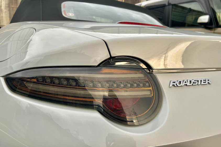 マツダロードスターテールランプ