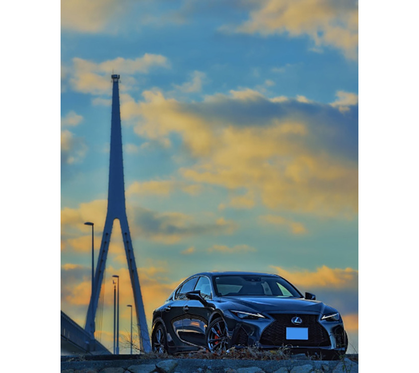 周防大橋とレクサスIS