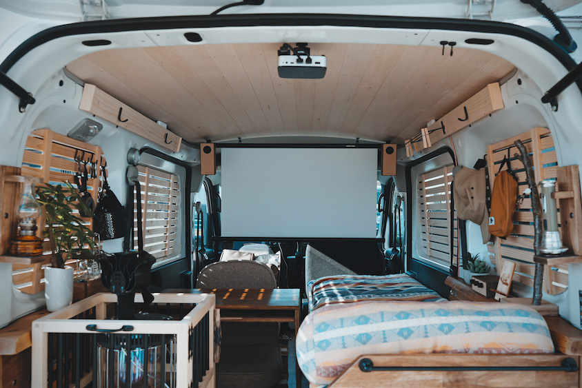 トヨタピクシスバン後部ベッド