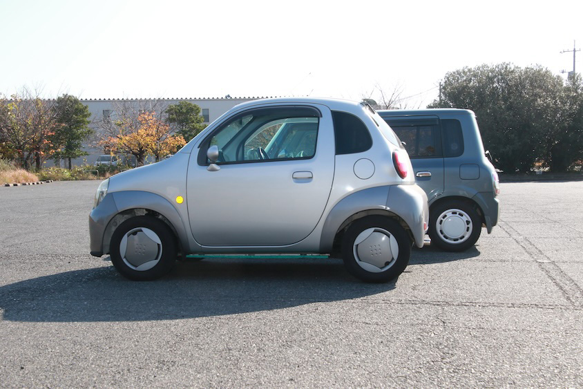 スズキツインとラパンサイド比較