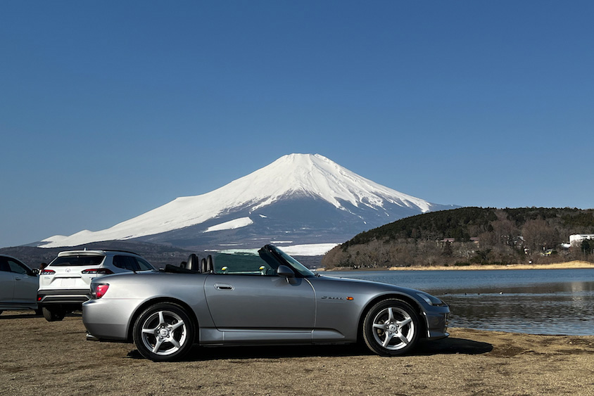 ホンダS2000と富士山