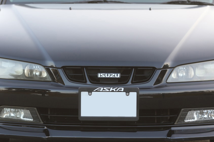 いすゞアスカフロントマスク