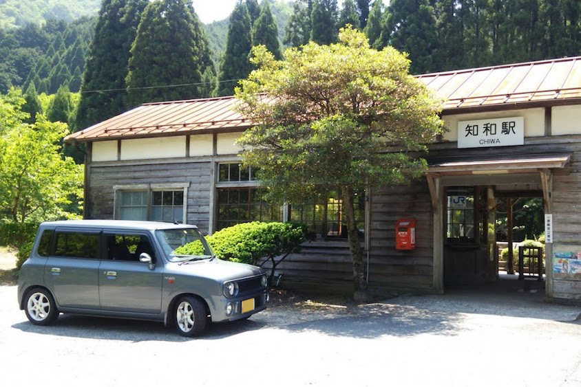 スズキアルトラパン＠知和駅