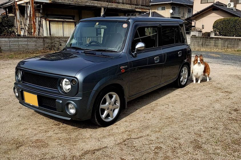 スズキアルトラパンと愛犬