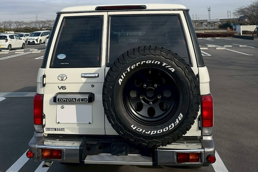 トヨタランドクルーザー76リア9：1