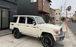 坂道発進から練習中！一生乗れるクルマ“ランクル76”を愛車に迎え入れて