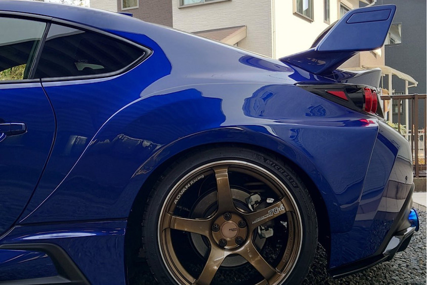 トヨタGR86リアフェンダー