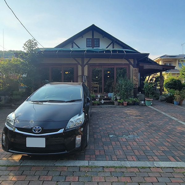 トヨタプリウス＠喫茶店