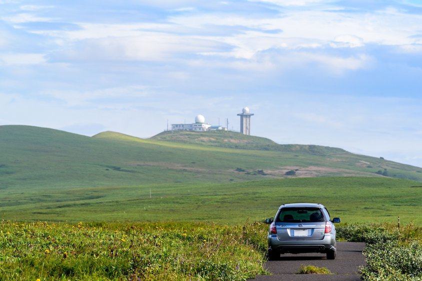 スバルレガシィと稚内レーダーサイト