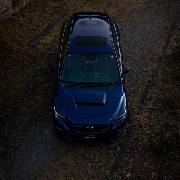 スバルレヴォーグを上から