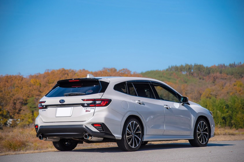 スバルレヴォーグリヤ3：7