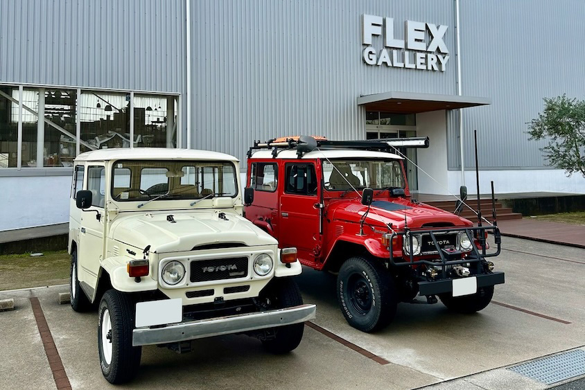 専門店のトヨタランドクルーザー40、2台