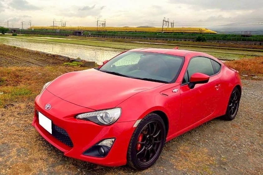 トヨタ86とドクターイエロー