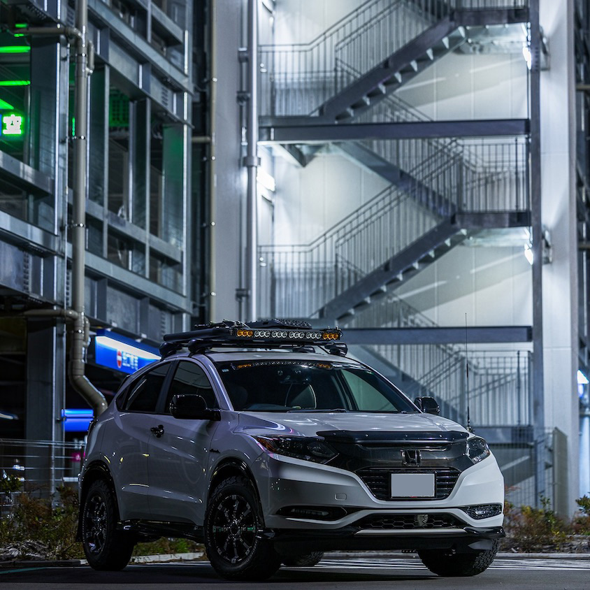 ホンダヴェゼル＠立体駐車場02