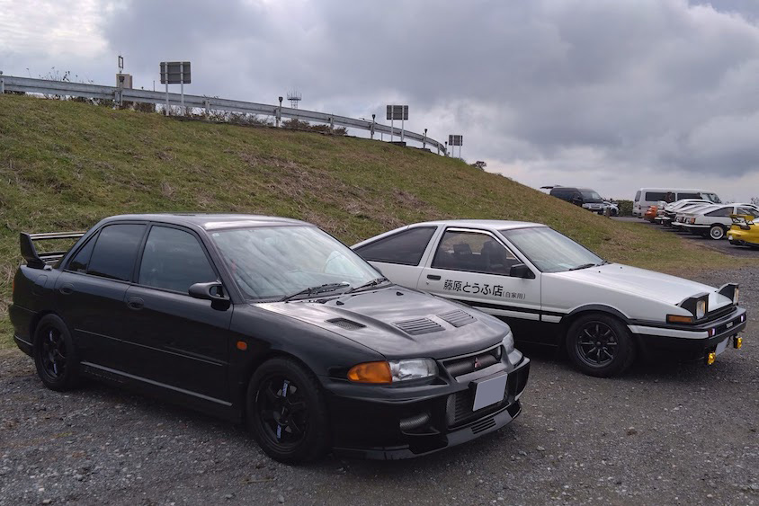 ランサーとトレノ