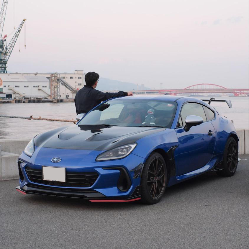 スバルBRZとオーナー氏