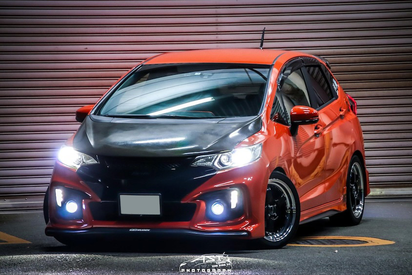 ガレージでのホンダフィット