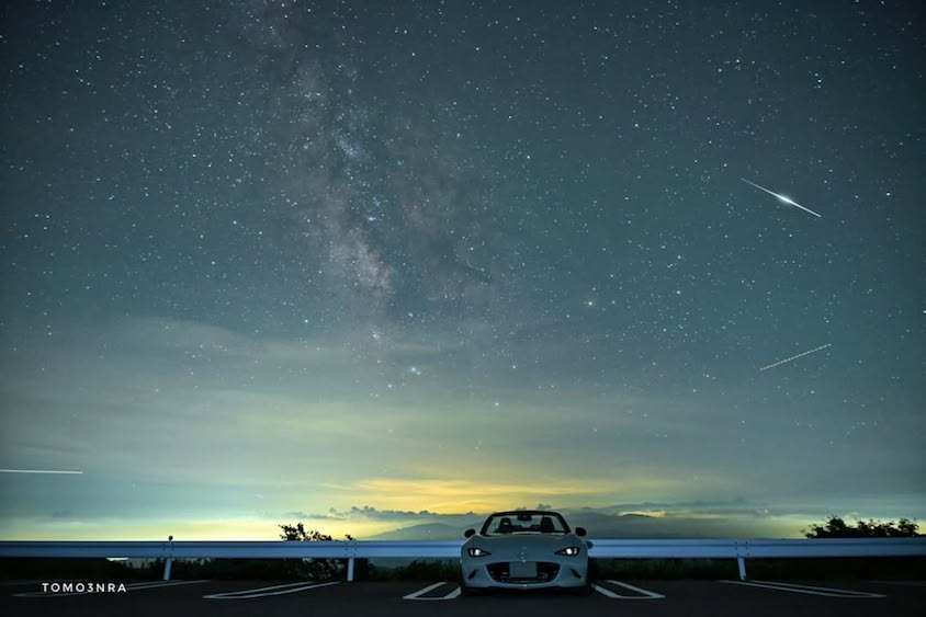 マツダロードスターと満点の星空01