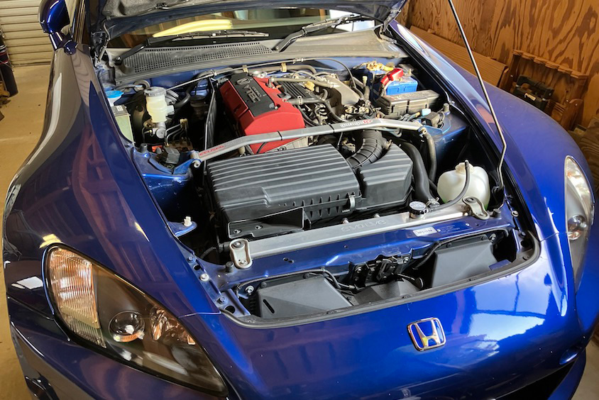 ホンダS2000エンジンルーム