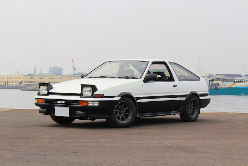 トヨタトレノ右フロント4：6
