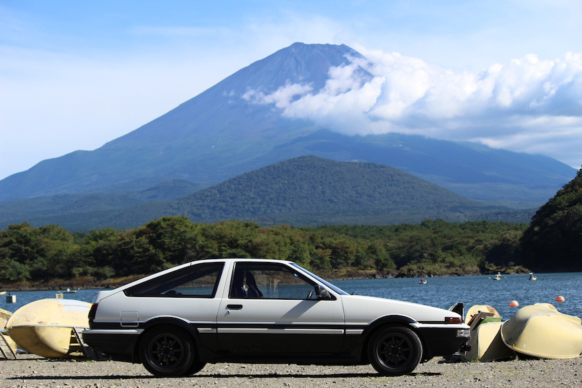 トヨタトレノと富士山