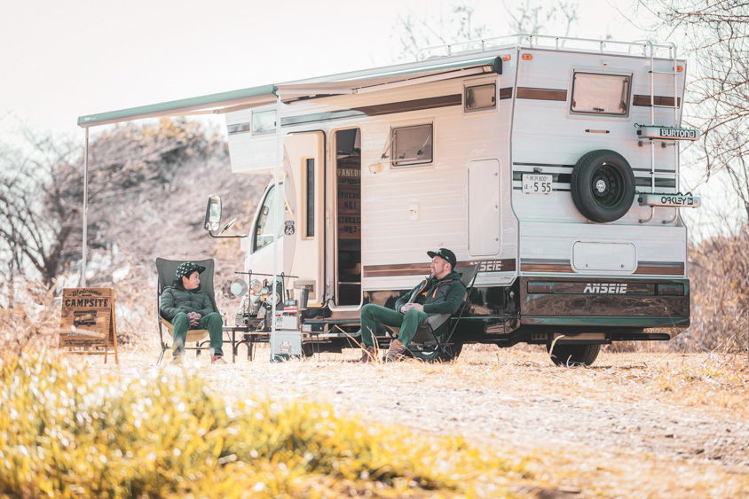 カムロードのキャプコンキャンピングカー
