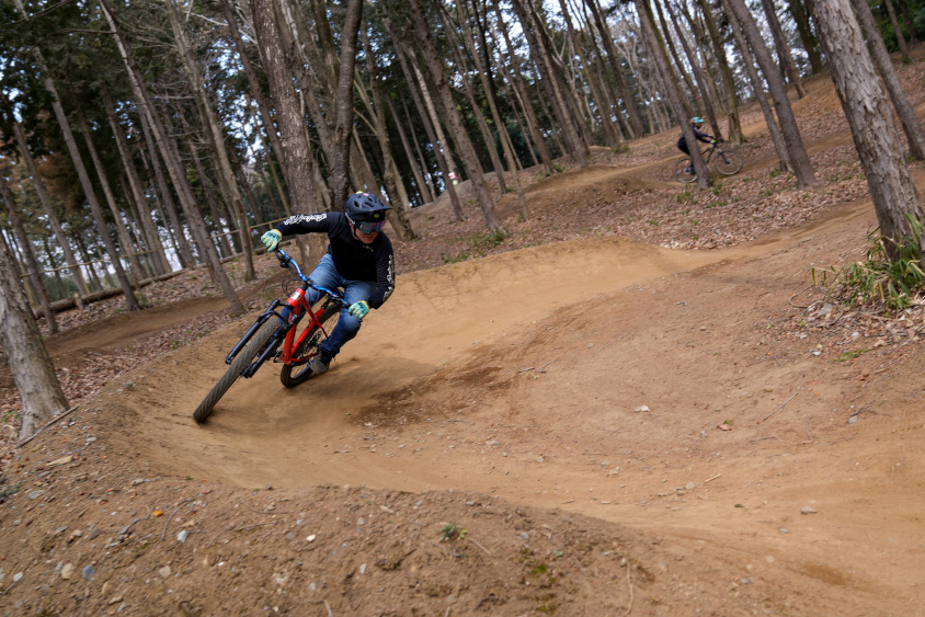 ＭＴＢに乗るおそとまん