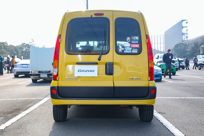 ルノー・カングー(KCK4M) リア